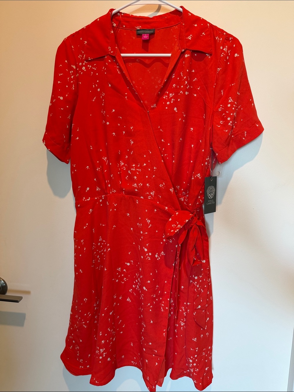 Vince Camuto Red Wrap Mini Dress with White Floral Print - Women
